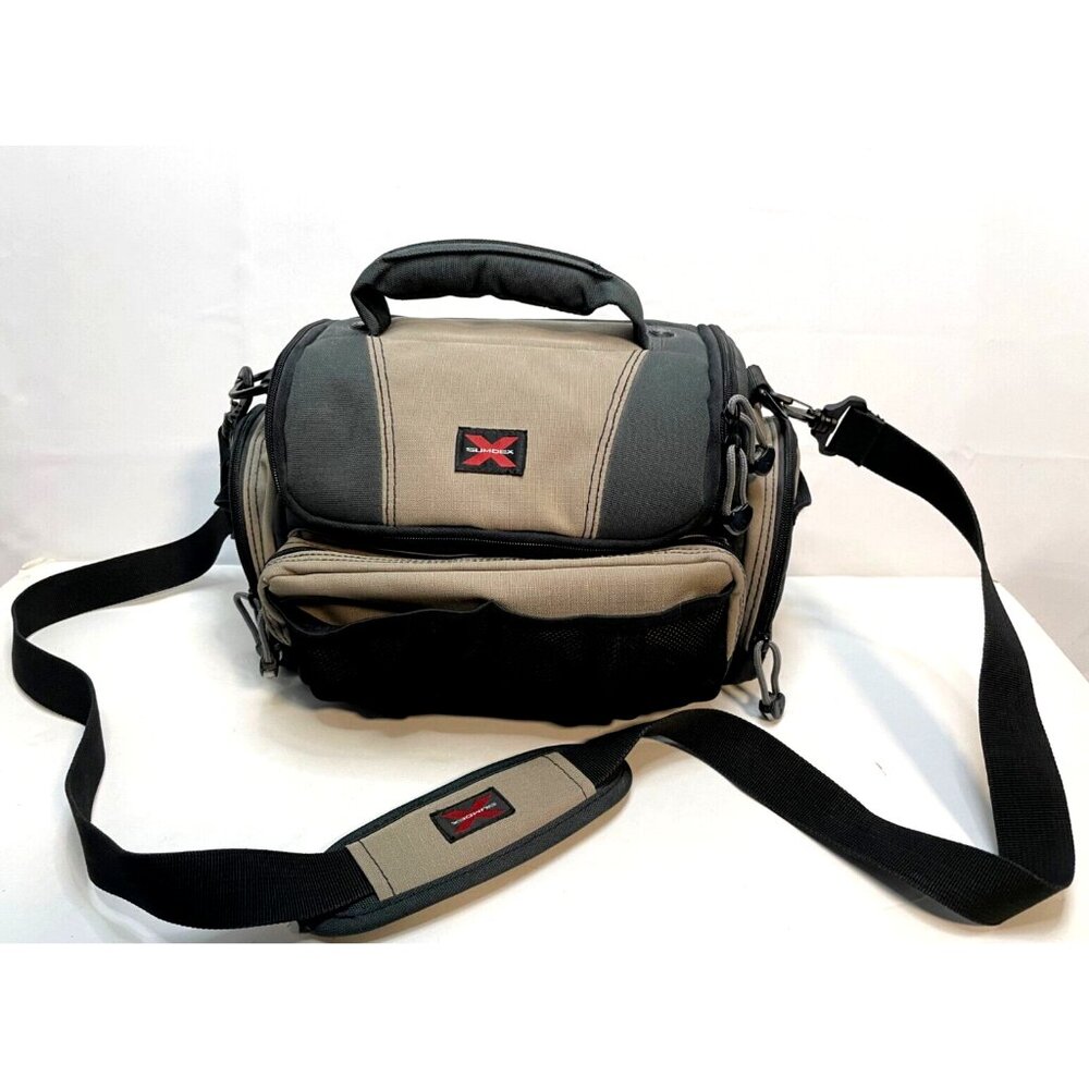 Sumdex Camera SLR shoulder bag pockets 8" x 12" x 7" POC-459KK